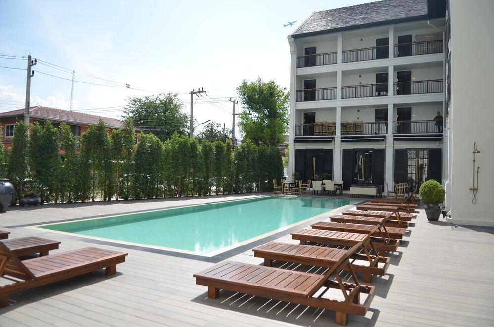 Buri Siri Boutique Hotel Chiang Mai Dış mekan fotoğraf